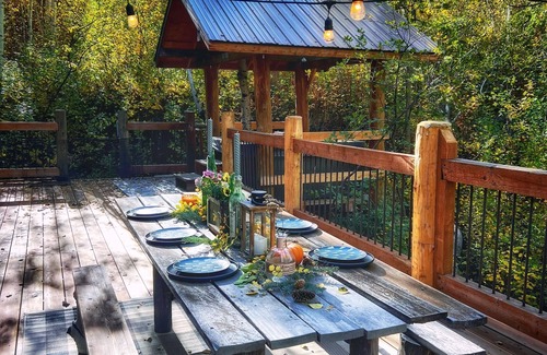Red Top Meadows Cabin | Jackson Hole Country Cabin in the Woods