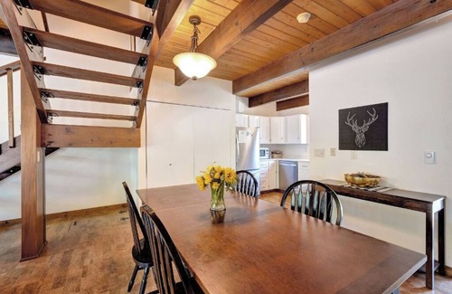 Jackson House | Jackson Hole end unit townhome near historic town square and ski resorts