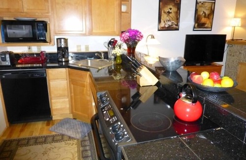 Moose Wilson Road Condo | Jackson Hole Spruces condo, 5 miles from Grand Teton, 4 miles to ski resort