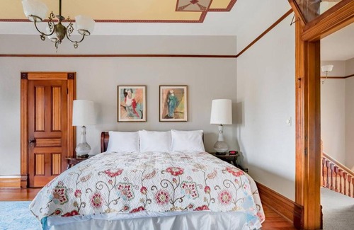 Jacksonville House | Jacksonville's Historic Nunan House