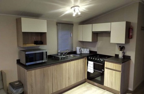 Pevensey House | Jacob's Place 3 Bed Luxury Caravan