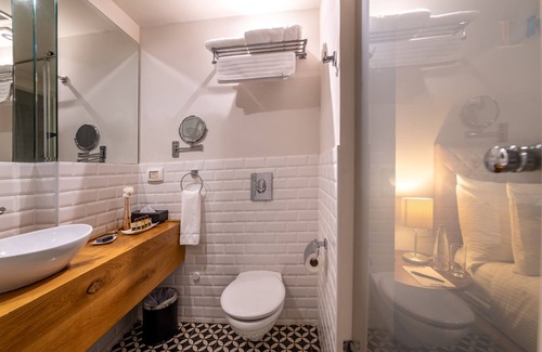 Tel Aviv City Center Hotel | Jacob Shenkin Hotel