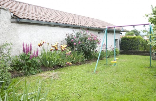 Tramoyes House | Jacqueline - Tramoyes