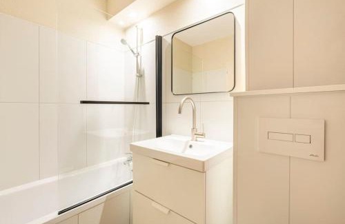 Montreal-la-Cluse Apartment | Jacques Cartier - ideal lake of Nantua
