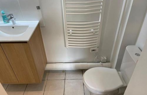 Cote Ouest Ormeaux Apartment | Jacuzzi extérieur privé sans aucun vis-à-vis