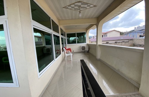 Nungua House | Jacuzzi Penthouse Suite