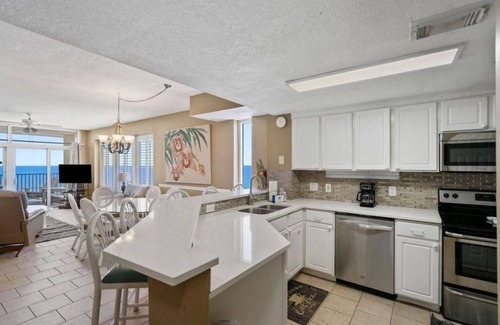 Destin Condo | Jade East hosted by Scenic Stays!