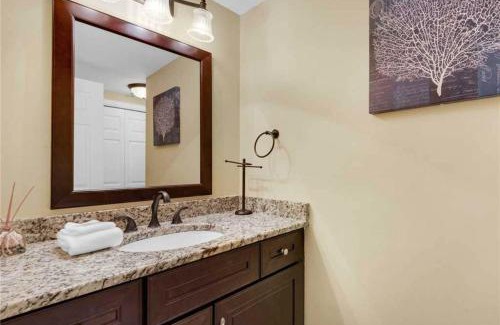 Destin Apartment | Jade East Towers 720
