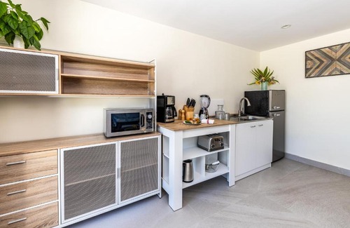 Long Bay Apartment | Jade I Long Bay Retreat I Luxury Stay Near Grace Bay & Long Bay Beach
