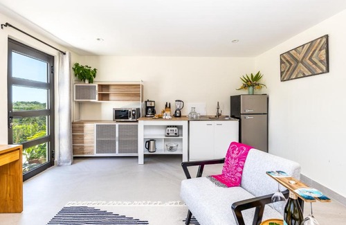 Long Bay Apartment | Jade I Long Bay Retreat I Luxury Stay Near Grace Bay & Long Bay Beach