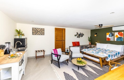 Long Bay Apartment | Jade I Long Bay Retreat I Luxury Stay Near Grace Bay & Long Bay Beach