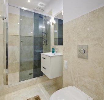 Katowice Apartment | Jagiellonska 3 ApartHotel - Duze przestronne pokoje, centrum miasta, szybkie WiFi