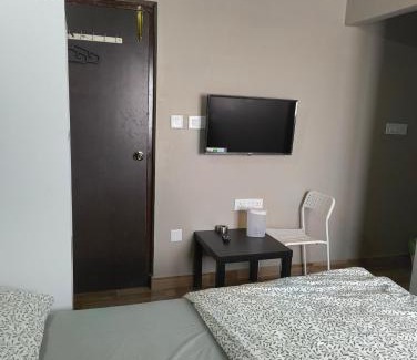 Bengaluru House | Jai Anjaneya Guesthouse