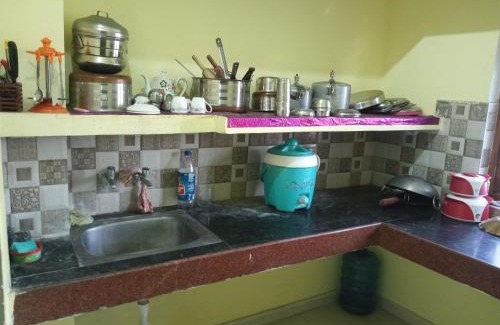 Varanasi Apartment | Jai Hanumant Homestay