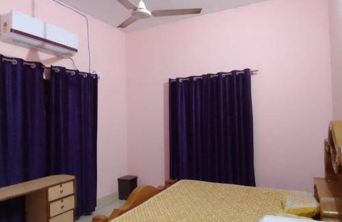 Varanasi Apartment | Jai Hanumant Homestay