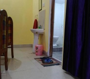 Varanasi Apartment | Jai Hanumant Homestay