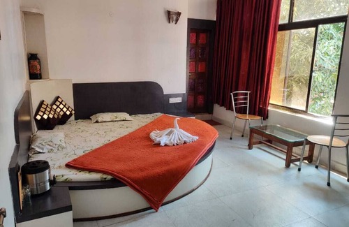 Pachmarhi Hotel | JAIN HOTEL