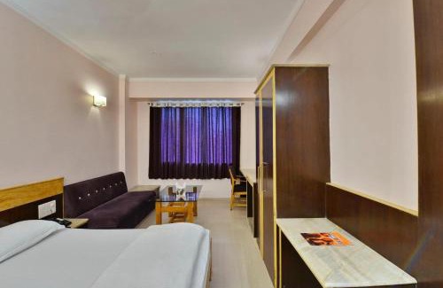 Maharana Pratap Nagar Hotel | Jain's Hotel Rajhans