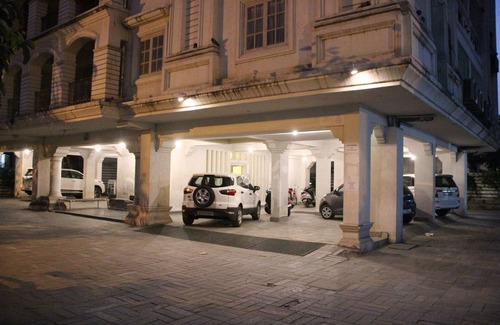 Jaipur Apartment | "Jaipur Apartment Stays" S2 Secluded 2 BHK Apartment Leafy central Civil Lines