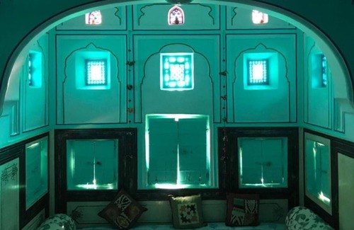 Pink City Apartment | JAIPUR HAVELI-Triple Room