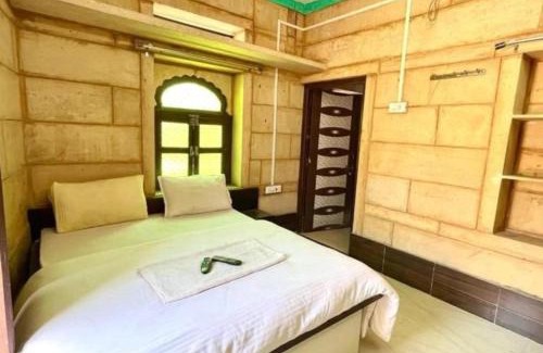 Amar Sagar Pol House | Jaisalmer Sunset Guest House