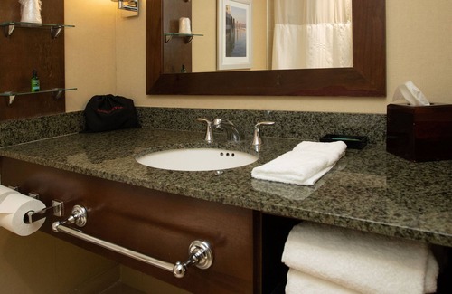 Islandia Hotel | Jake's 58 Casino Hotel - Adult Only