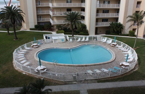 Siesta Key Condo | Jamaica Royale 402 Updated & Great views!