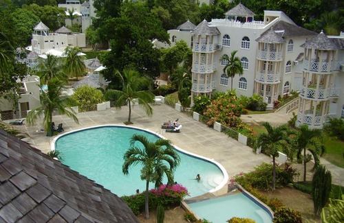 Ocho Rios Apartment | Jamaica - Yah So Nice@Sky Castles, Ocho Rios