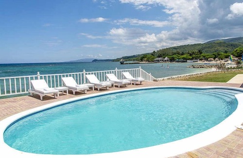 Tryall Villa | Jamaican Me Happy Luxury villa