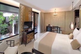 Petitenget Hotel | Jambuluwuk Oceano Seminyak Hotel