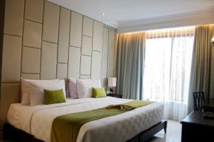 Petitenget Hotel | Jambuluwuk Oceano Seminyak Hotel