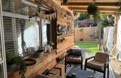 Merthyr Tydfil House | James' Place @ The Park