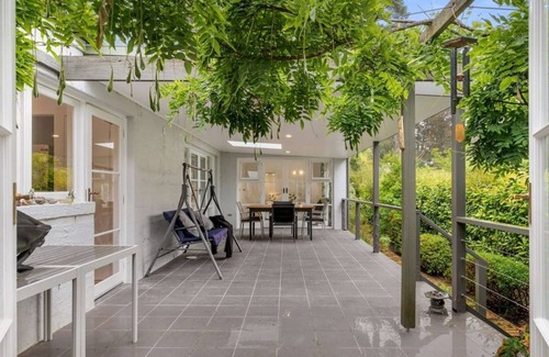 Wentworth Falls House | Jamieson Cottage in Wentworth Falls