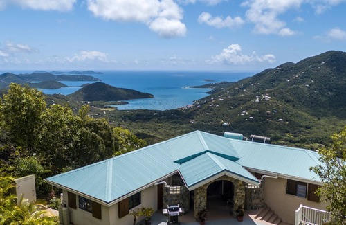 Ajax Peak Villa | Jan 13-24 open! Very private 4 bedroom villa with pool. Sunrise & sunset views!