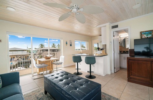 Key Largo Apartment | Jan 30-March 6 Open, Largo Lookout, Lovely Waterview Unit, MM 99.5, Pets Welcome, 28 Nt Min