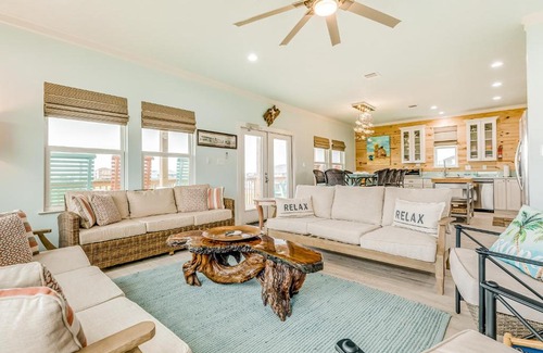 Crystal Beach House | Jan and Jerry's Sandbox