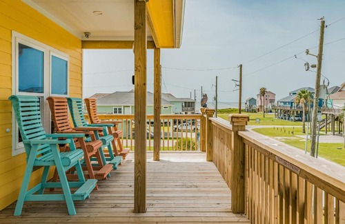 Crystal Beach House | Jan and Jerry's Sandbox