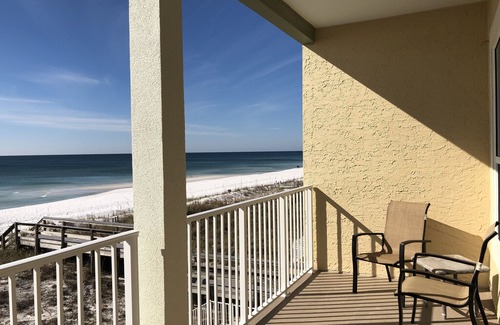 Fort Walton Beach Apartment | Jan & Feb available Snowbirds!! Gulf front paradise!!!! Blue Dolphin Unit 302