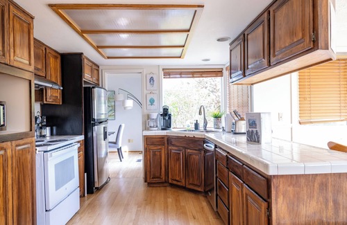 Clackamas House | Jan-Mar 30%Monthly Discount/3B/2.5BA House with Large Backyard