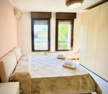 Favaro Veneto Apartment | Jana's House - appartamento con giardino vicino a Venezia