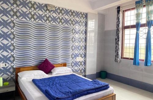 Somvarpet Hotel | Janaki Stay