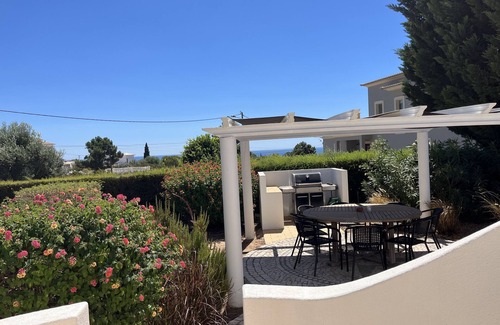Carvoeiro Villa | Janela do Mar. Villa with pool,4 Bedrooms, 3 Bathrooms. L.T.R on request