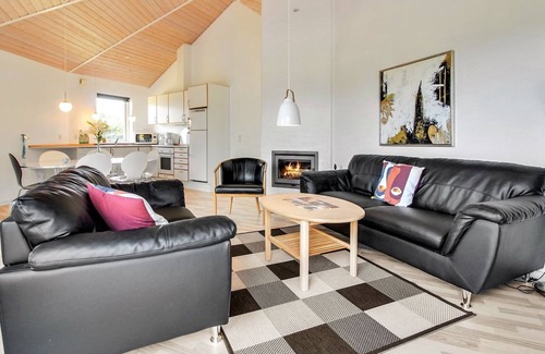 Arrild House | "Jani" - 25km from the sea by Interhome