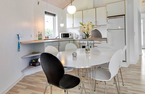 Arrild House | "Jani" - 25km from the sea by Interhome
