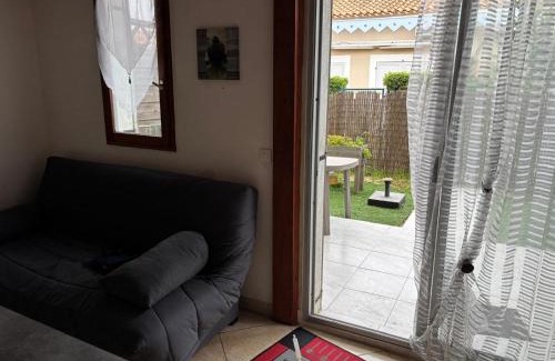 Palavas-les-Flots House | Janislove34 Maison 1 Chambre avec accès piscine dans résidence à Palavas les flots