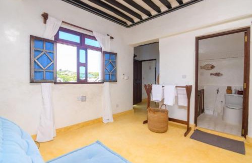 Shela Apartment | Jannah Pate 2 Bedroom Suite with AC and Rooftop