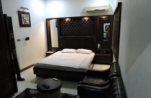 Hyderabad House | Jannat Guest House Hyd