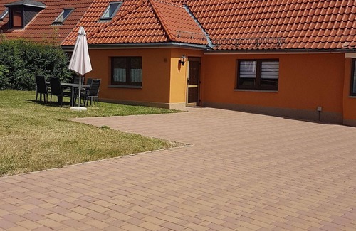 Friedrichsbrunn Apartment | Janos Ferienwohnung 2