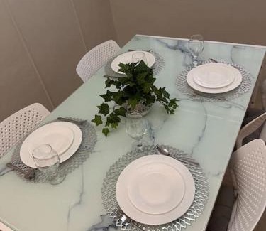 General Santos House | Japandi Home C - Fully Aircon, WIFI, Hot shower, 24hGuard, Center, near Malls