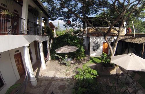 Gracias House | Jardín Café Hotel & Restaurant
